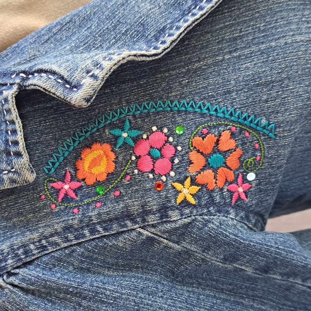 Vintage Y2k 2000s Stuff by Hilary Duff Large Denim Jacket Hood Combo Embroidery - Picture 10 of 17
